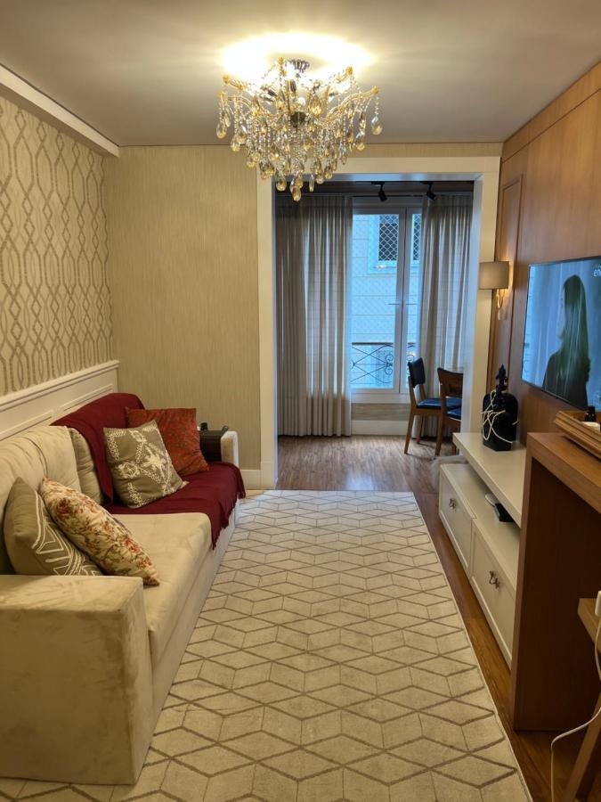 Apartamento Novinho Na Borges De Medeiros- Centro Грамаду Экстерьер фото