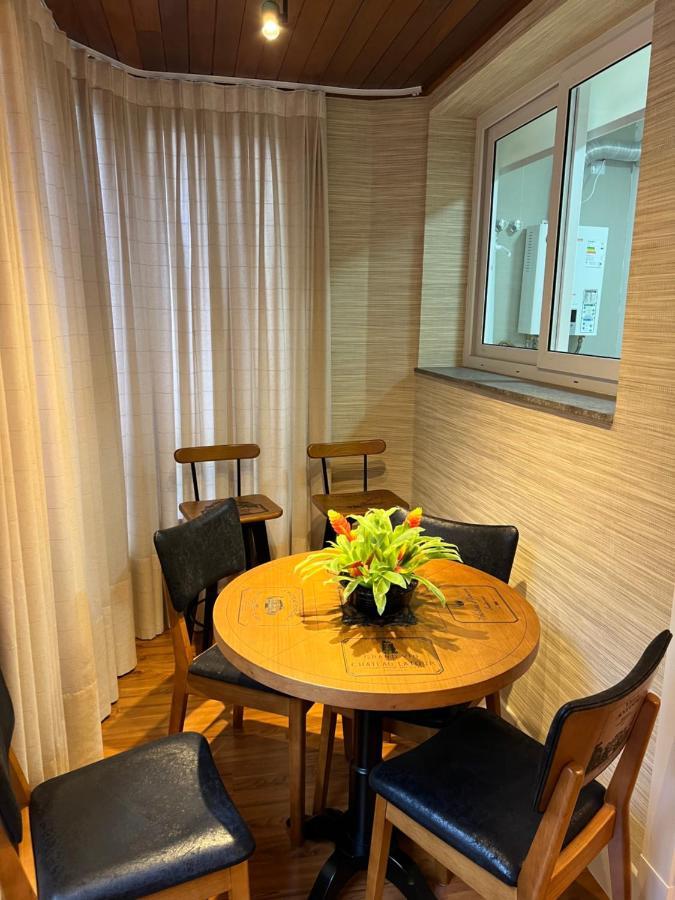 Apartamento Novinho Na Borges De Medeiros- Centro Грамаду Экстерьер фото